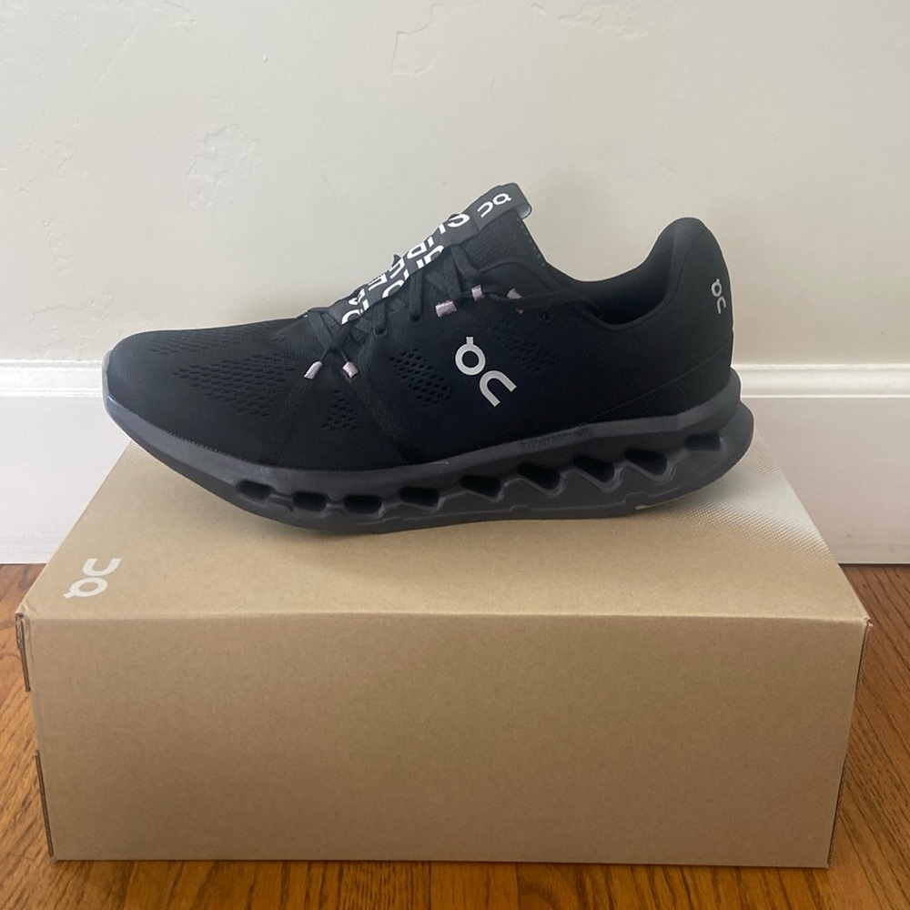 On Running Men’s Cloudsurfer